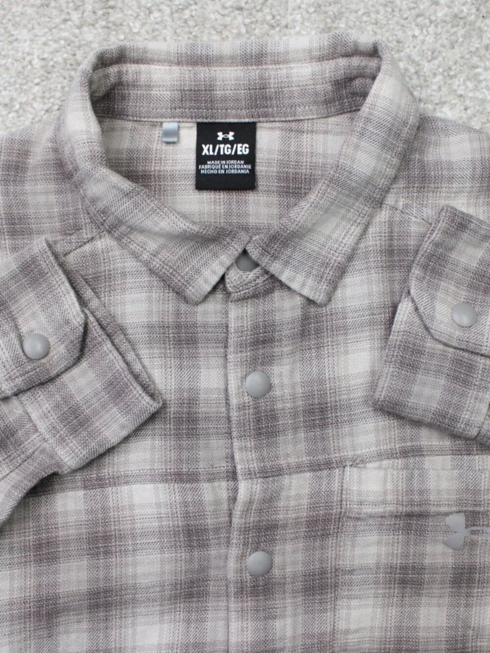 Under Armour Shirt Mens XL Gray Plaid UA Tradesman Flex Flannel Long Sleeve Snap